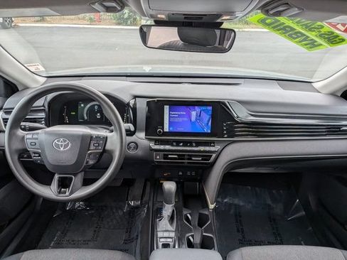 Used 2025 Toyota Camry LE w/ Convenience Package FWD image 15