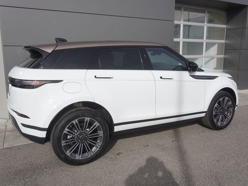 New 2026 Land Rover Range Rover Evoque S image 4