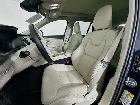 Used 2024 Volvo XC90 T8 Plus w/ Protection Package Premier image 21