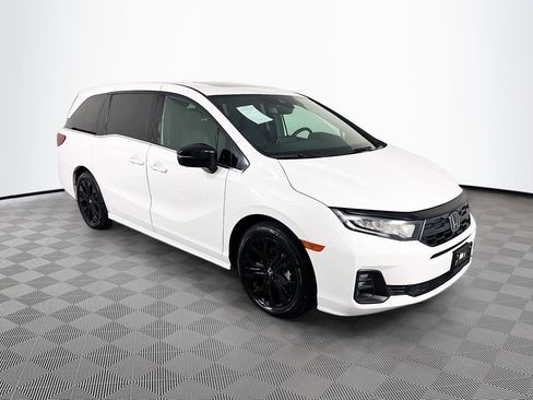 Used 2025 Honda Odyssey Sport-L image 1