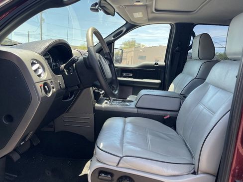 Used 2006 Lincoln Mark LT 4x4 image 11