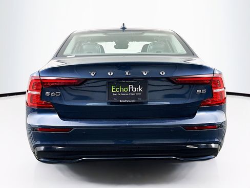 Used 2024 Volvo S60 B5 Core FWD image 7