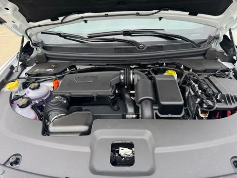 New 2026 Jeep Cherokee Overland w/ Advanced Pro Tech Group AWD/4WD image 44