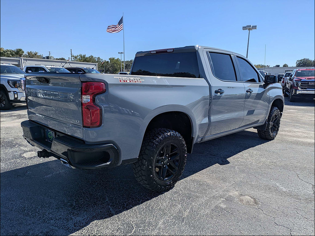 Used 2024 Chevrolet Silverado 1500 LT Trail Boss w/ Protection Package AWD/4WD image 3