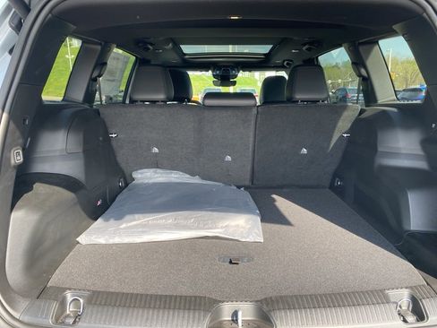 New 2026 Jeep Cherokee Limited AWD/4WD image 16