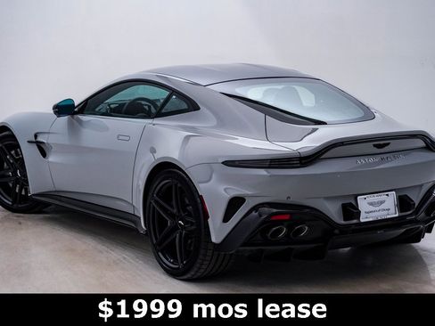 Used 2025 Aston Martin V8 Vantage Coupe image 10