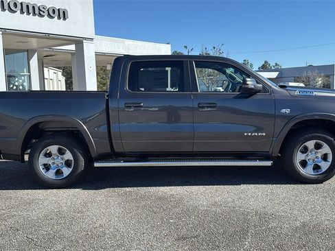 New 2026 RAM 1500 4x4 Crew Cab image 9