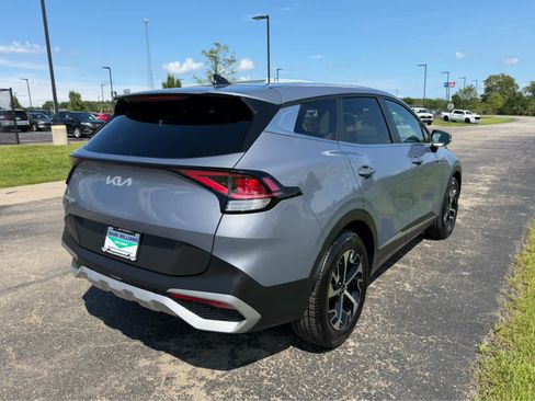 Used 2023 Kia Sportage EX FWD image 5