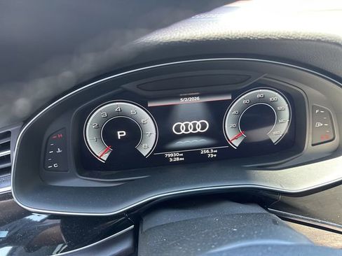 Used 2023 Audi Q8 Prestige w/ Prestige Package AWD/4WD image 6