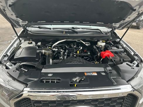 Used 2020 Ford Ranger XLT w/ Equipment Group 301A Mid image 11