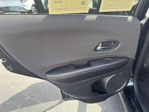 Used 2022 Honda HR-V EX image 14