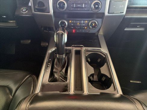 Used 2019 Ford F150 Platinum image 20