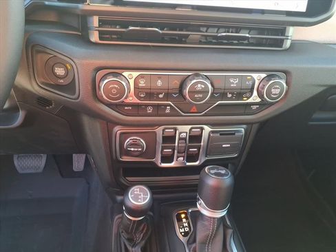 New 2025 Jeep Wrangler Sport S image 17