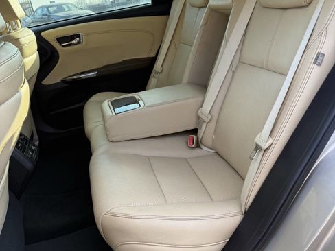 Used 2014 Toyota Avalon Limited image 13