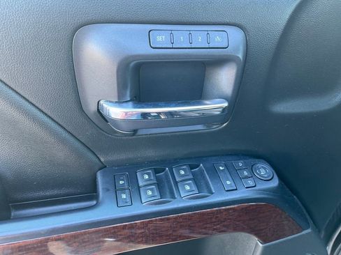 Used 2017 GMC Sierra 1500 SLT w/ Texas SLT Premium Package image 18