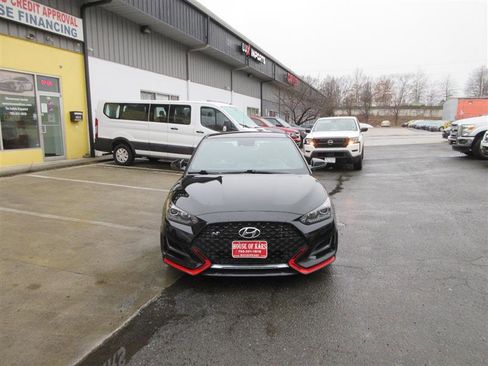 Used 2022 Hyundai Veloster N image 9