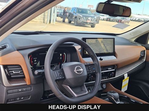 New 2026 Nissan Rogue Platinum image 13