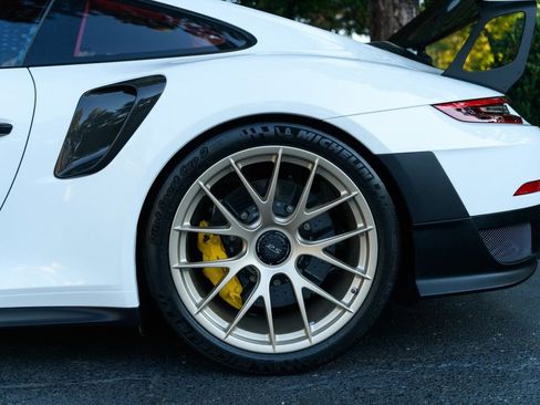Used 2018 Porsche 911 GT2 RS image 10