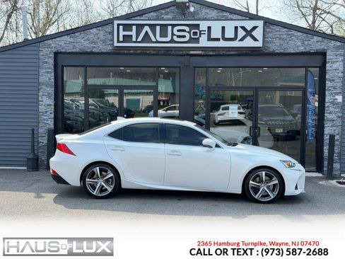 Used 2020 Lexus IS 300 AWD w/ Premium Package image 13