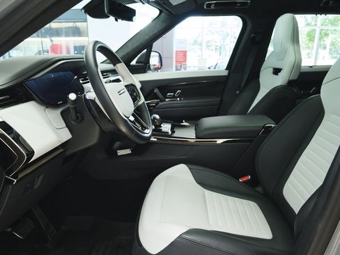 Used 2025 Land Rover Range Rover Sport SV Edition Two AWD/4WD image 21