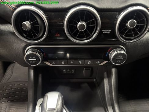 Used 2023 Nissan Sentra SR FWD image 17