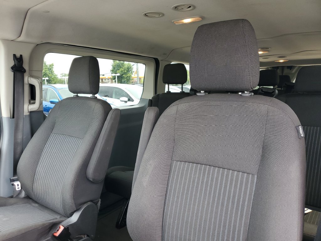Used 2017 Ford Transit 350 XLT RWD image 10