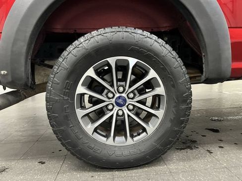 Used 2018 Ford F150 XLT w/ Equipment Group 302A Luxury AWD/4WD image 33