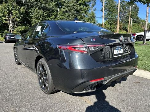 New 2025 Alfa Romeo Giulia AWD w/ Driving Assist Package image 6