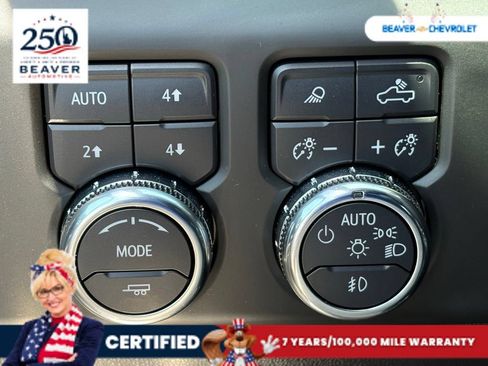Used 2024 GMC Sierra 1500 Denali w/ Technology Package AWD/4WD image 30