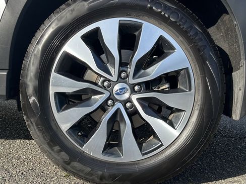 Used 2023 Subaru Outback Touring image 27