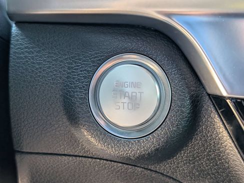 Used 2025 Kia Telluride SX Prestige X-Pro AWD/4WD image 17