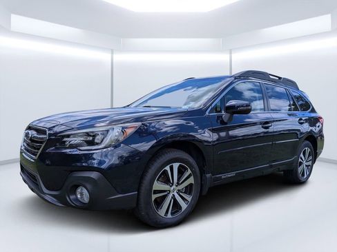 Used 2018 Subaru Outback 2.5i Limited AWD/4WD image 7
