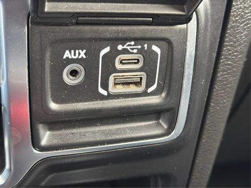 Used 2020 Jeep Wrangler Unlimited Sport S AWD/4WD image 17