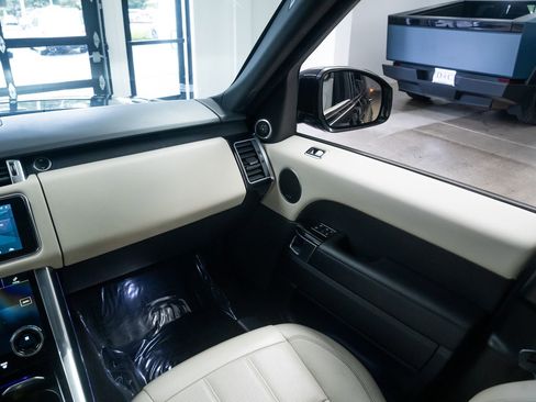 Used 2022 Land Rover Range Rover Sport HSE Silver Edition AWD/4WD image 11