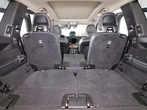 Certified 2023 Volvo XC90 B6 Plus w/ Protection Package Premier AWD/4WD image 24