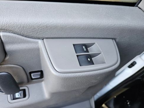 Used 2020 Chevrolet Express 2500 Extended w/ Driver Convenience Package image 19