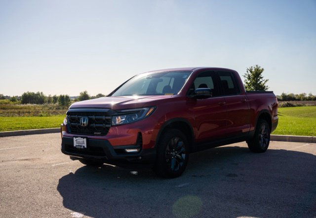 Used 2024 Honda Ridgeline Sport image 3