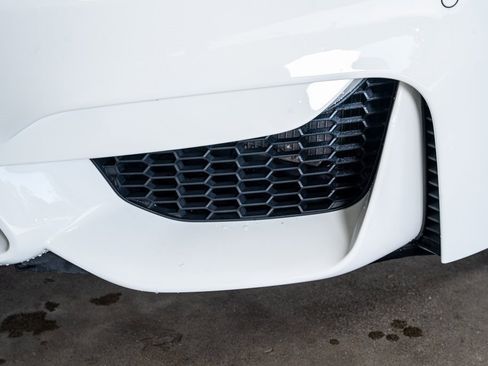 Used 2020 BMW M4 Convertible w/ Competition Package image 15