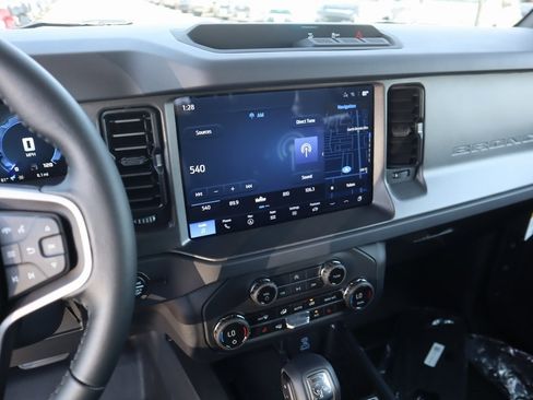 New 2025 Ford Bronco Big Bend image 5