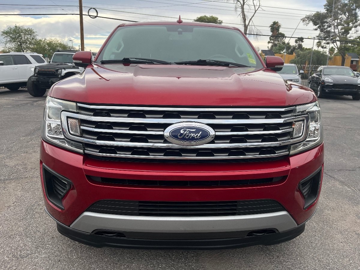 Used 2019 Ford Expedition Max XLT w/ Equipment Group 202A AWD/4WD image 12