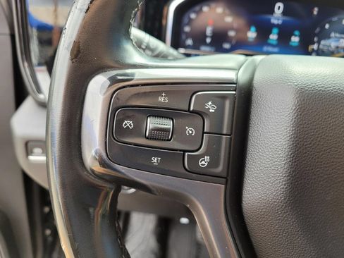 Used 2025 Chevrolet Silverado 2500 ZR2 w/ Technology Package AWD/4WD image 34