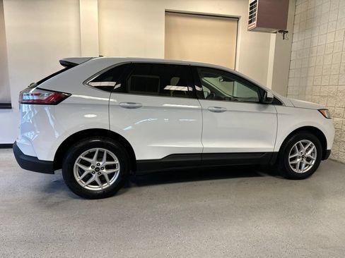 Used 2024 Ford Edge SEL AWD/4WD image 46
