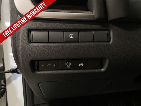 New 2026 Nissan Rogue Platinum AWD/4WD image 33