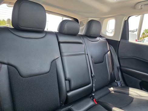 Used 2020 Jeep Compass Trailhawk AWD/4WD image 20