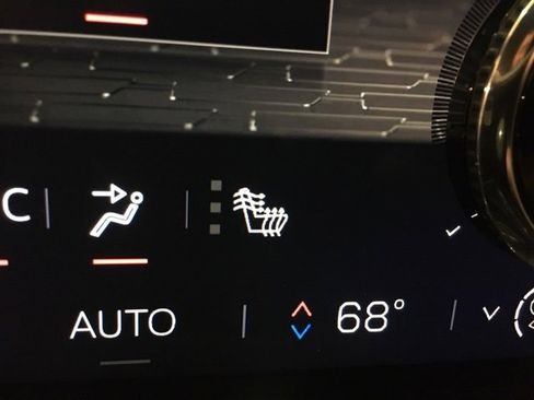 Used 2024 GMC Acadia AT4 w/ LPO, Floor Liner Package image 26