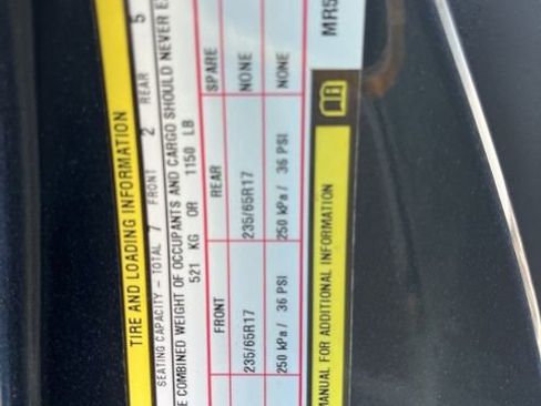 Used 2021 Chrysler Pacifica Touring FWD image 22