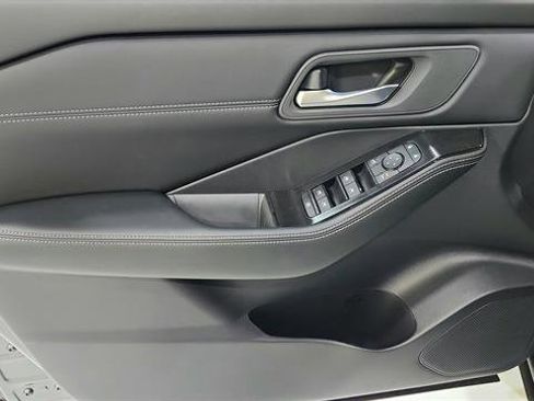 New 2026 Nissan Rogue Dark Armor FWD image 21