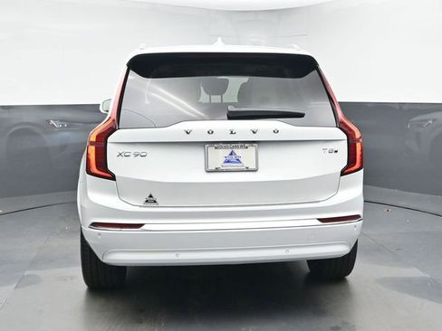 New 2026 Volvo XC90 T8 Ultra w/ Protection Package Premier AWD/4WD image 7