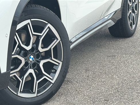 New 2025 BMW X1 xDrive28i w/ Technology Package image 3
