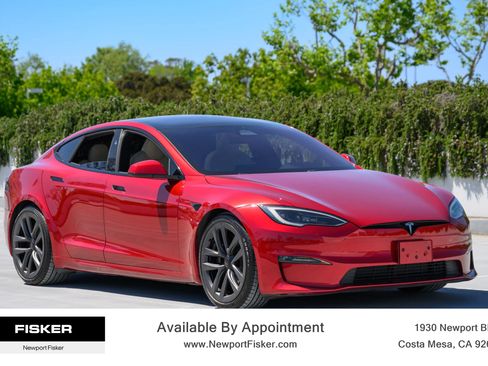 Used 2023 Tesla Model S Standard Range image 10